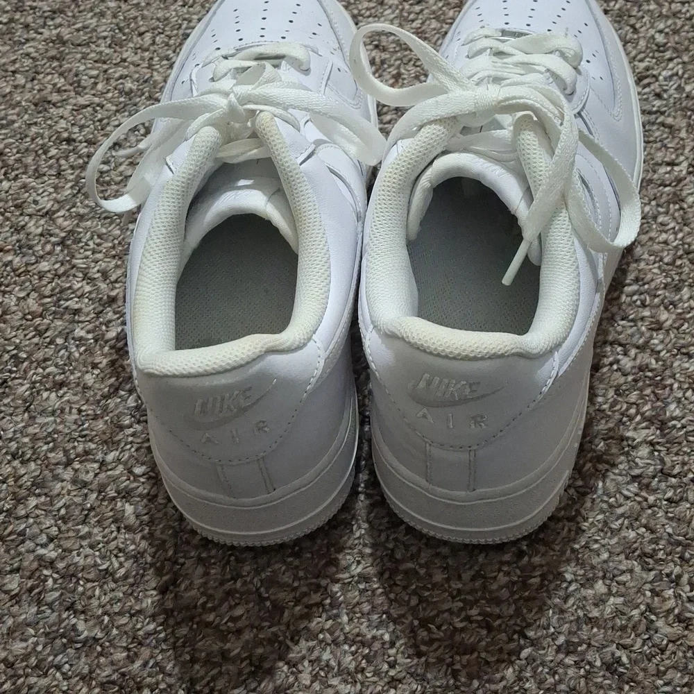 Nike Air Force 1 Low White Sneakers - Picture 4 of 6